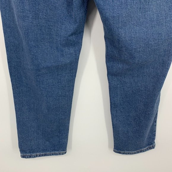 Old Navy Jeans High Rise Curvy OG Straight Button Fly Distressed - Picture 9 of 10